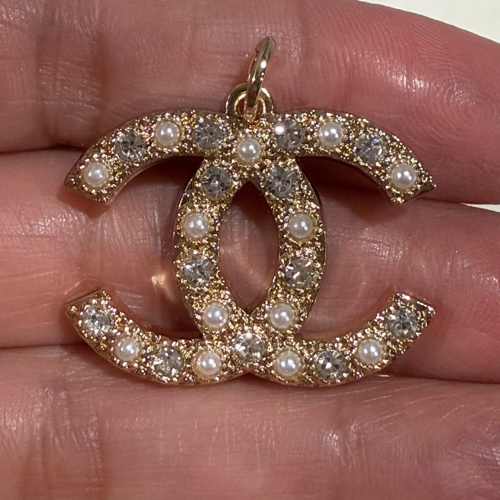 Chanel Gold and Silver Crystal Pull (large)